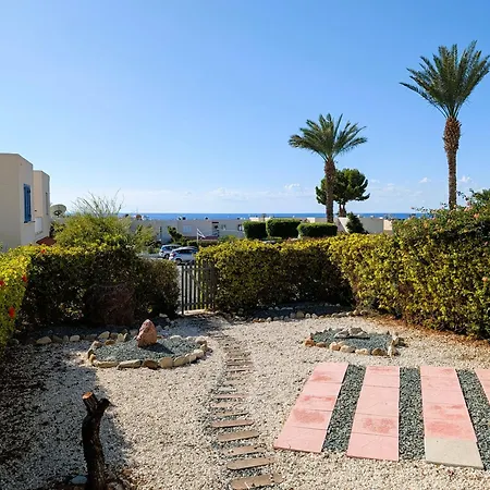 Apartmán Coral Bay Star - Direct Sea Location Pegeia