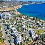 Coral Bay Star - Direct Sea Location Peyia