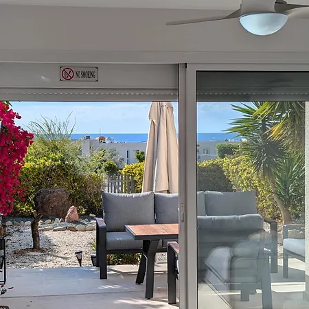 Coral Bay Star - Direct Sea Location Apartment