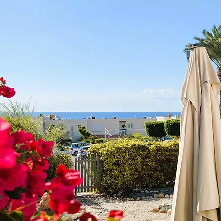 Coral Bay Star - Direct Sea Location Apartment